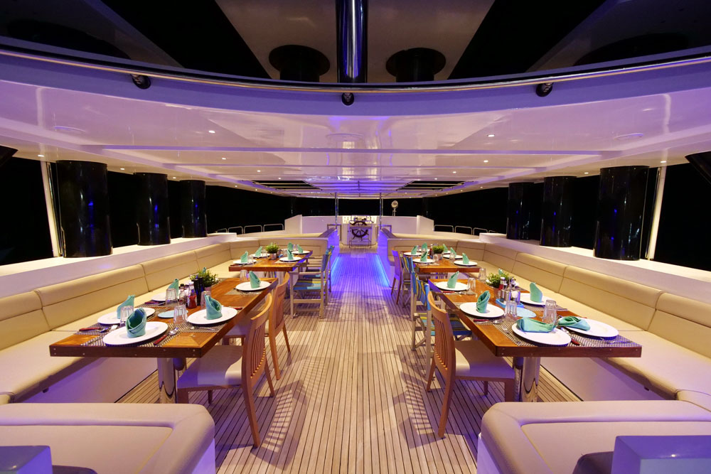 10-mybluestorm-onboard