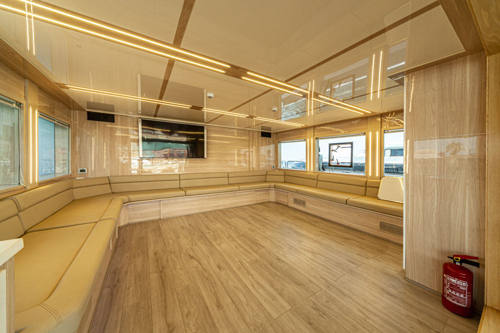 2-mybluestorm-onboard